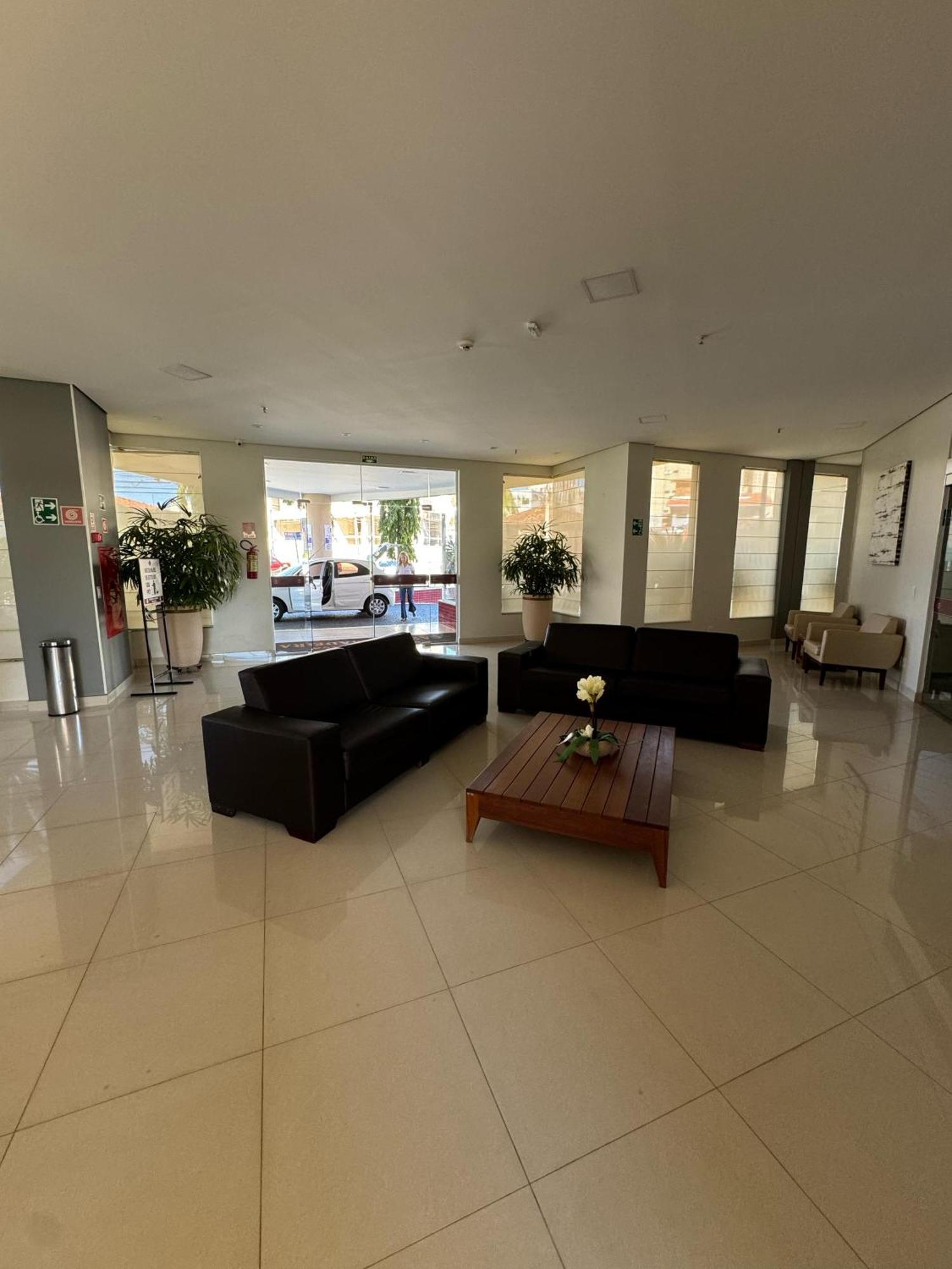 Residencial Gran Reserva Casa Da Madeira * Caldas Novas